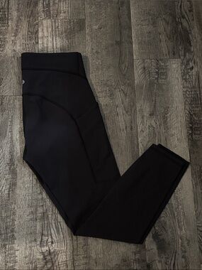 Lululemon Leggings with Pockets - Black - Size 10